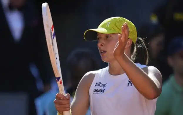 मैड्रिड ओपन: स्वियातेक ने मियामी की हार का लिया बदला, एलेक्स ईला को दी शिकस्त