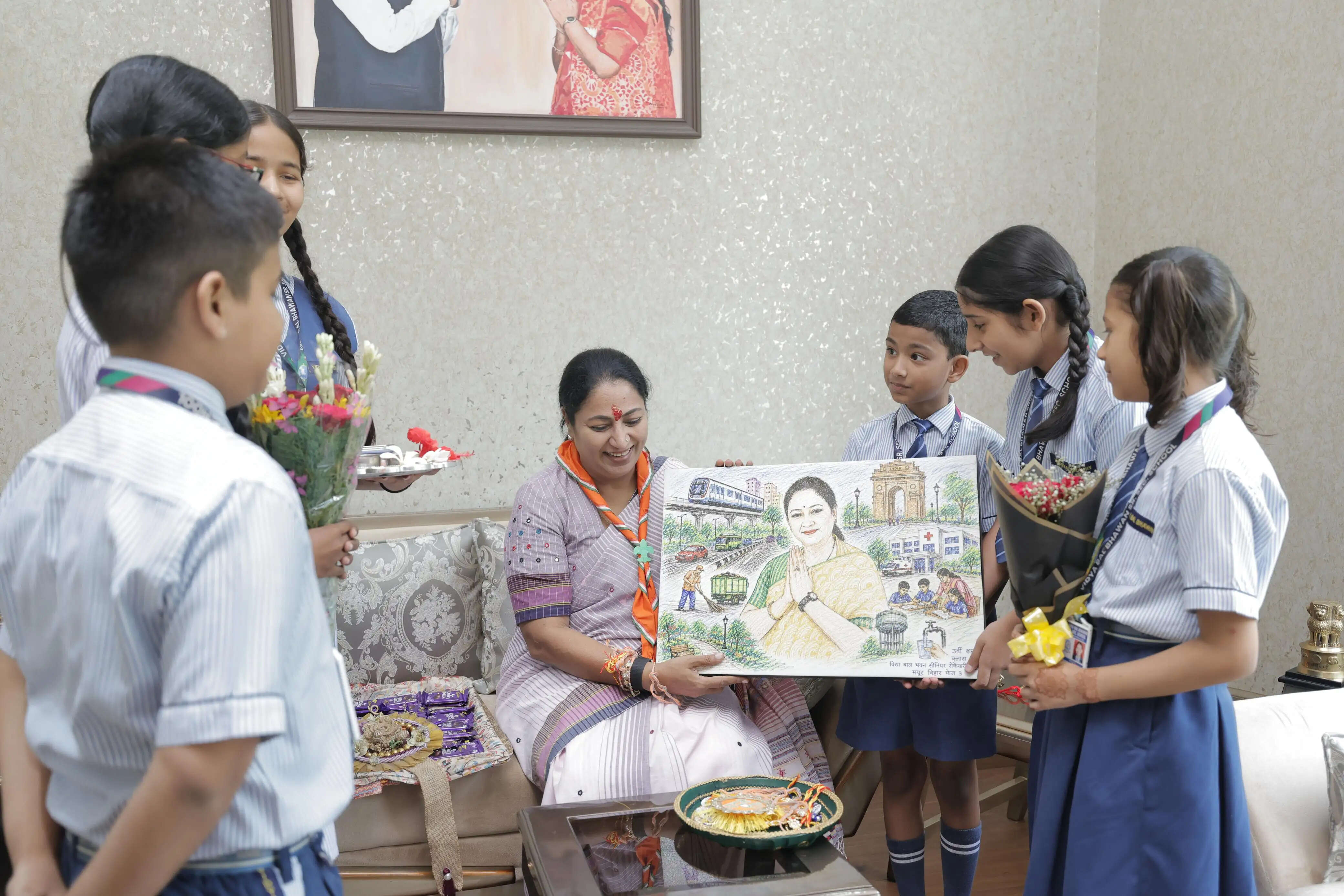 मुख्यमंत्री ने दिल्ली के विभिन्न क्षेत्रों से आए बच्चों संग मनाया रक्षाबंधन का पर्व