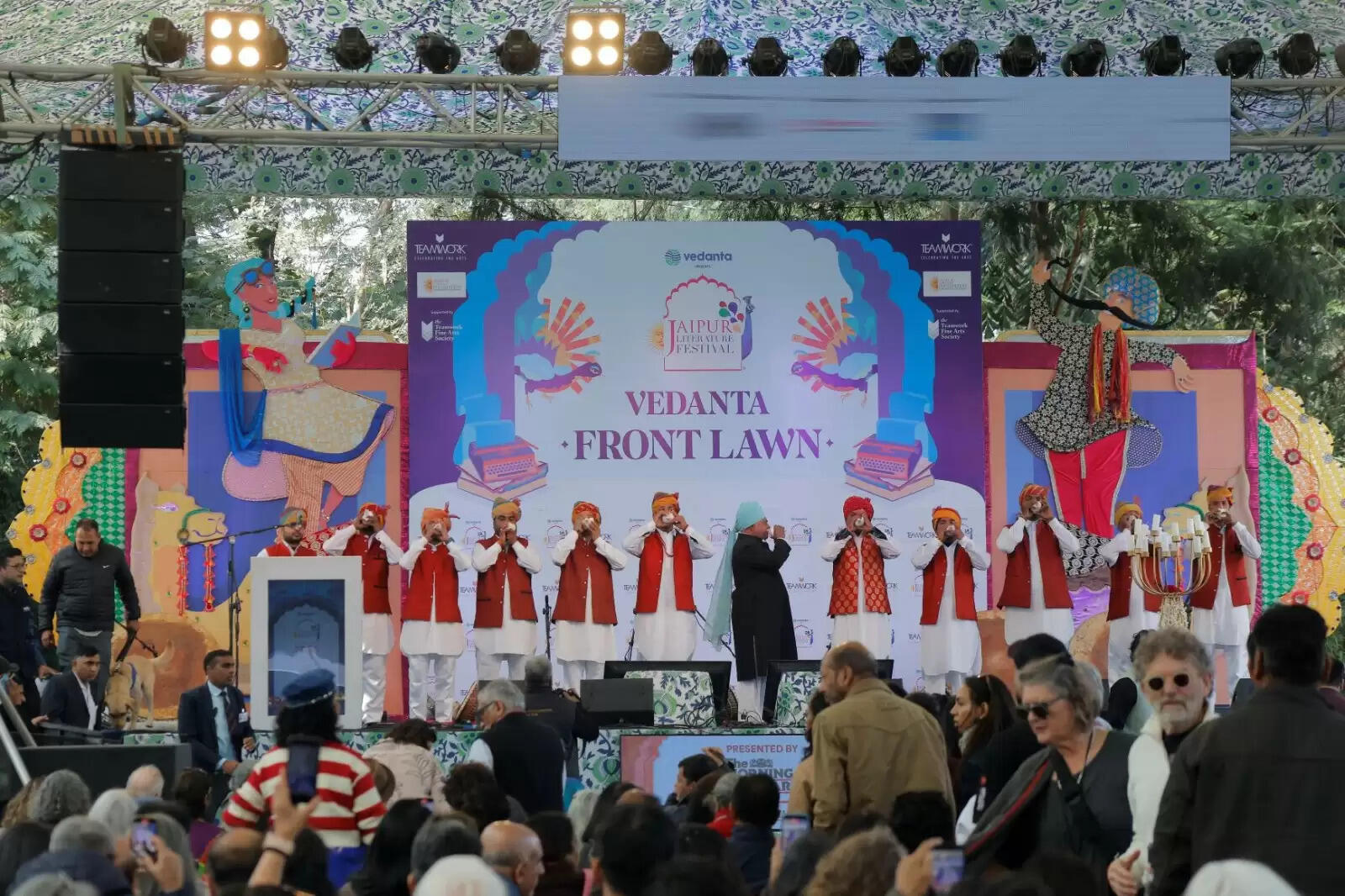 जयपुर लिटरेचर फ़ेस्टिवल 2026 का उद्घाटन: विचारों और संवाद का सबसे बड़ा उत्सव शुरू