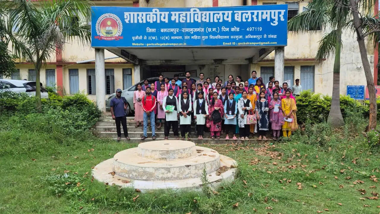बलरामपुर : स्वास्थ्य स्वयंसेवकों को मिला विशेष प्रशिक्षण