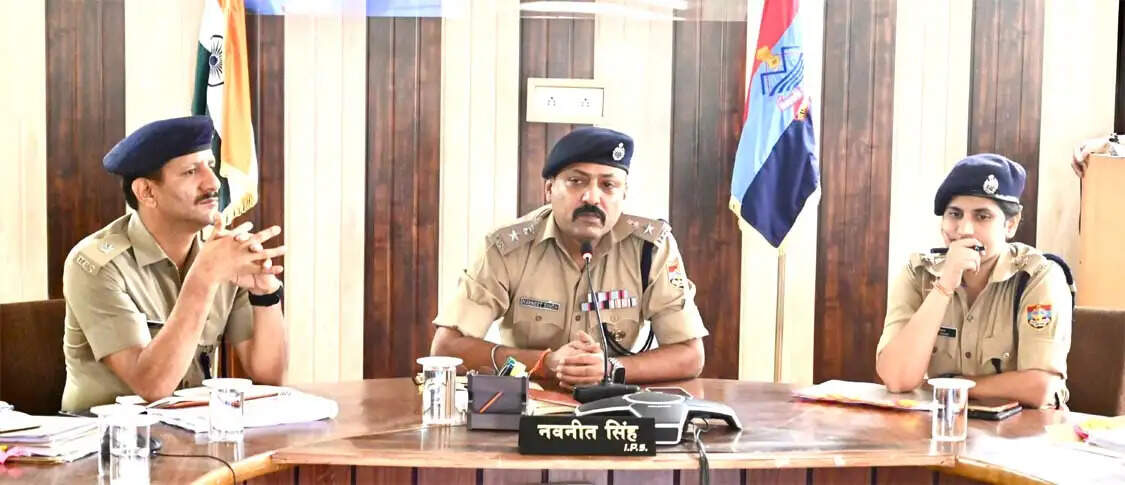 अपराध गोष्ठी में कप्तान के सख्त तेवर, नशा तस्करों पर शिकंजा कसने के निर्देश