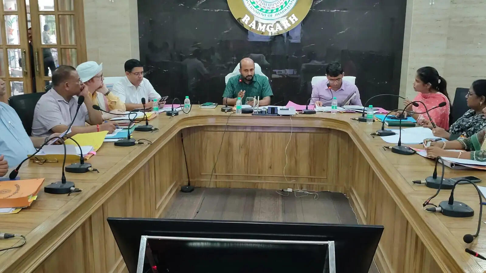 विकास कार्यों में विलंब नहीं होगा बर्दाश्त : डीसी