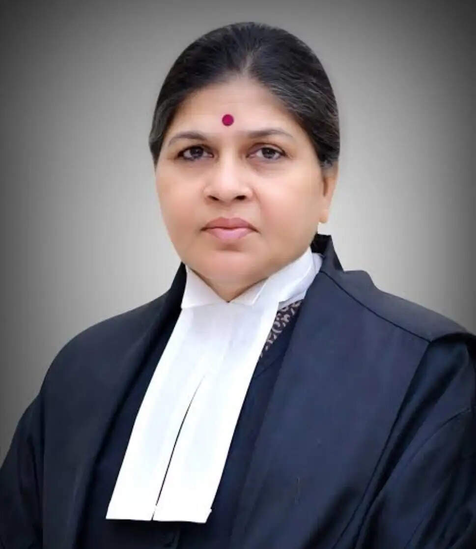 गुजरात हाईकोर्ट की मुख्य न्यायाधीश सुनीता अग्रवाल सुप्रीम कोर्ट की न्यायाधीश नियुक्त
