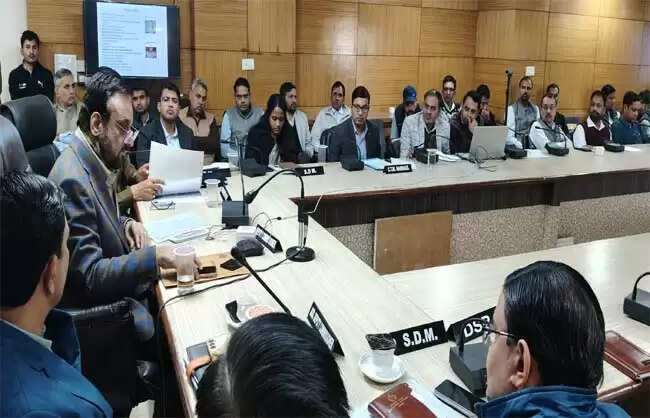 नारनौलः अंतिम व्यक्ति तक सेवाओं की त्वरित पहुंच सुनिश्चित करना ही सुशासनः कैप्टन मनोज कुमार