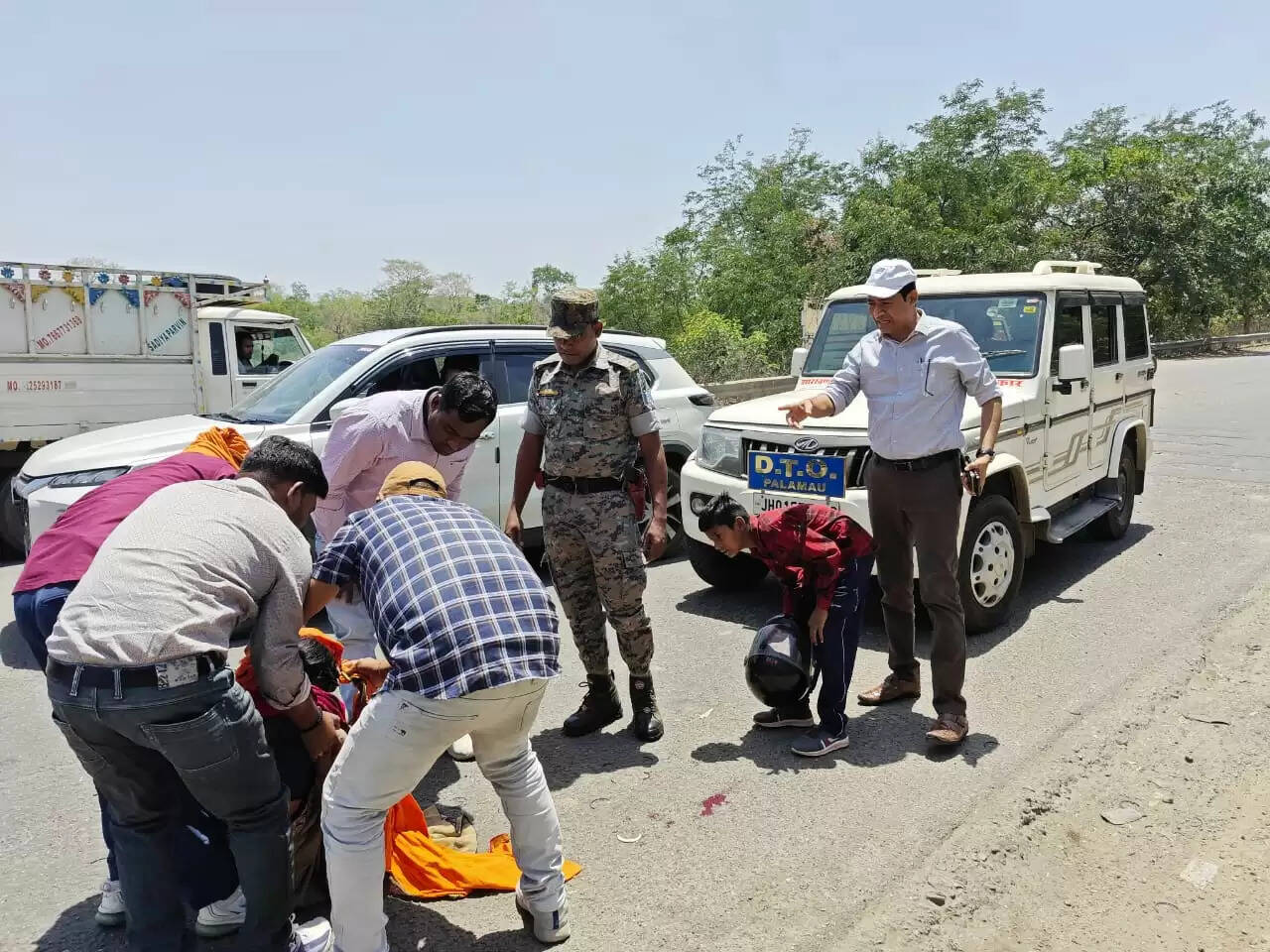 डीटीओ ने दिखाई मानवता, जख्मी महिला को पहुंचाया अस्पताल