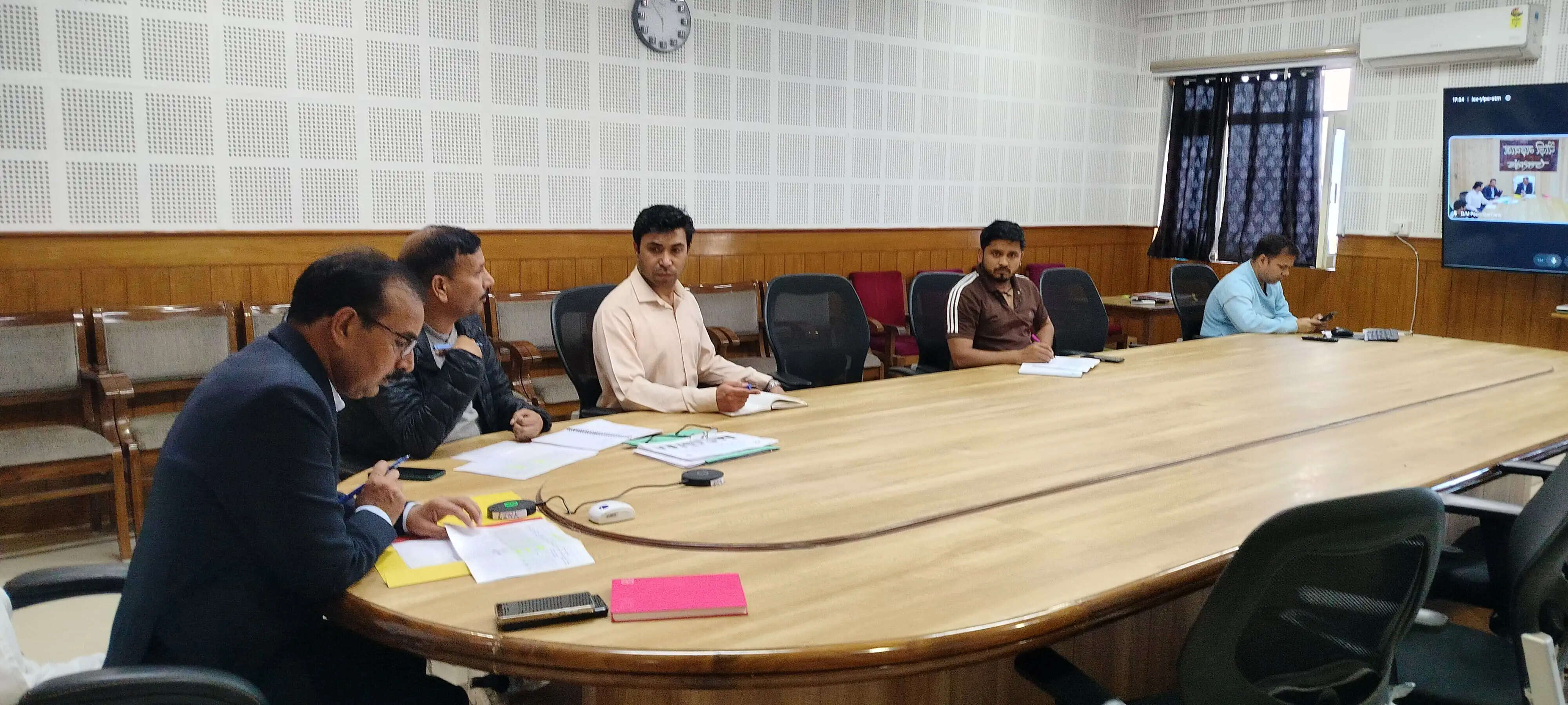 गणना प्रपत्रों का 17 जून तक शत-प्रतिशत वितरण करें: एडीएम