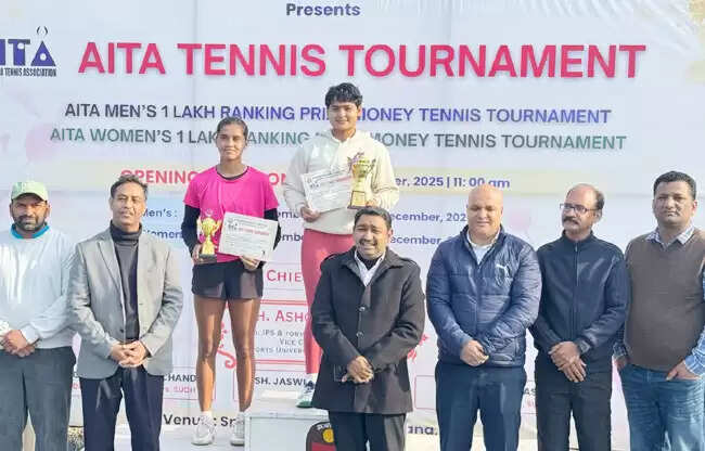सोनीपत: जैस्मिन रावत बनी महिला टेनिस प्रतियोगिता की विजेता