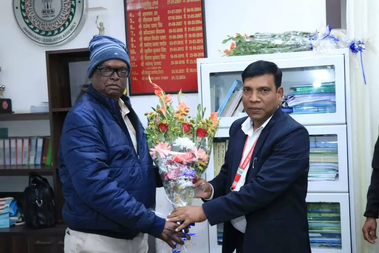 विधानसभा के प्रभारी सचिव हुए सेवानिवृत, रंजीत कुमार ने संभाला पदभार