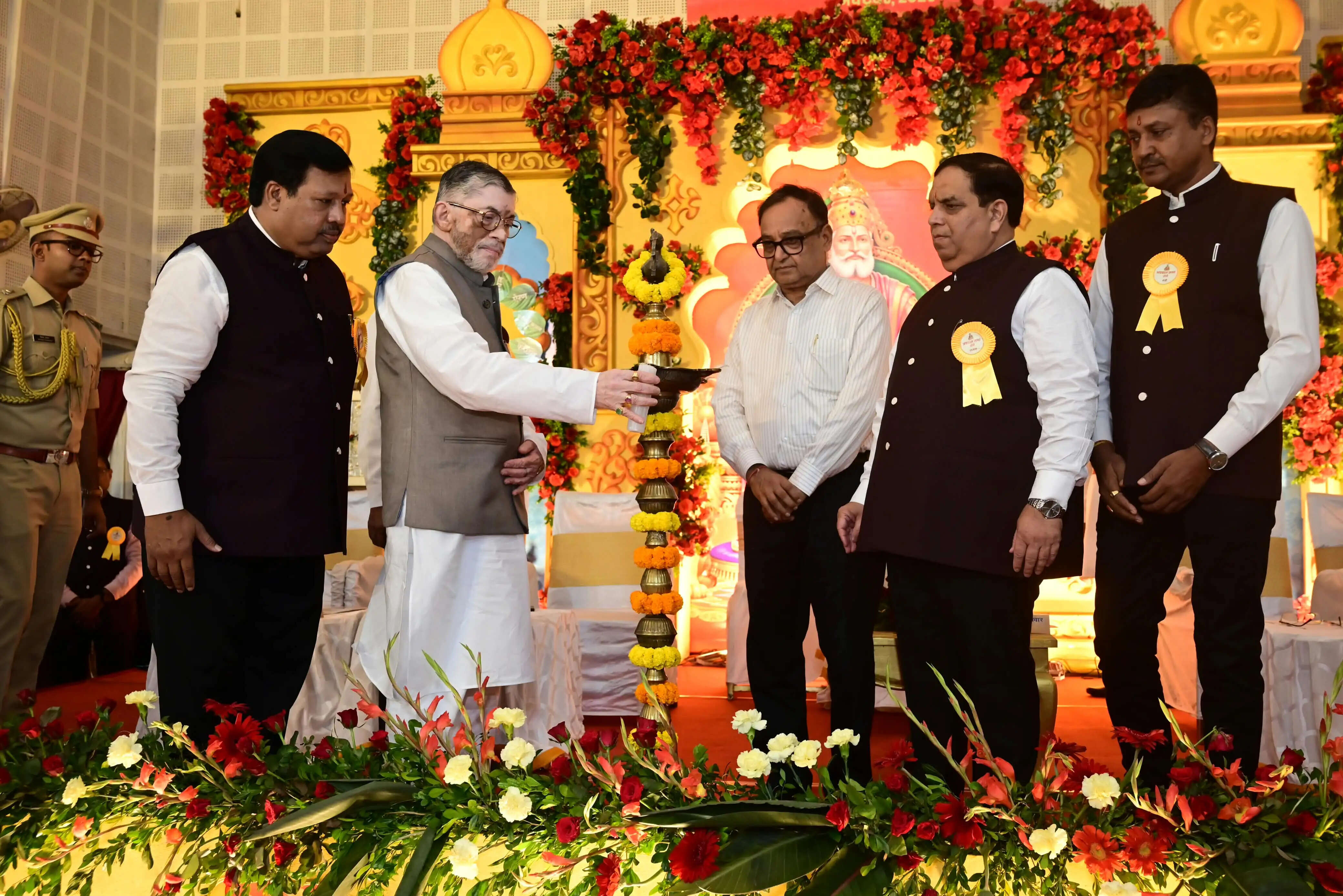 उद्योग, व्यापार, उद्यमिता और नवाचार देश की आर्थिक प्रगति के महत्वपूर्ण आधार : राज्यपाल