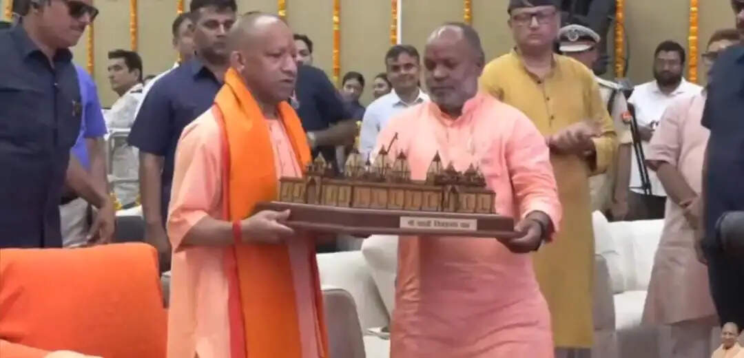 सनातन संस्कृति पर आक्रमण हो सकते हैं, लेकिन उसे पराजित नहीं किया जा सकता: योगी आदित्यनाथ