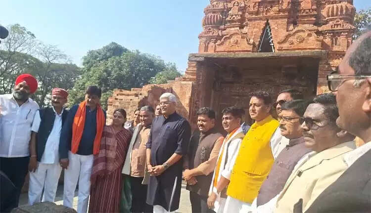 शेखावत ने छत्तीसगढ़ के ऐतिहासिक सिरपुर के पुरातात्विक स्थलों का किया निरीक्षण