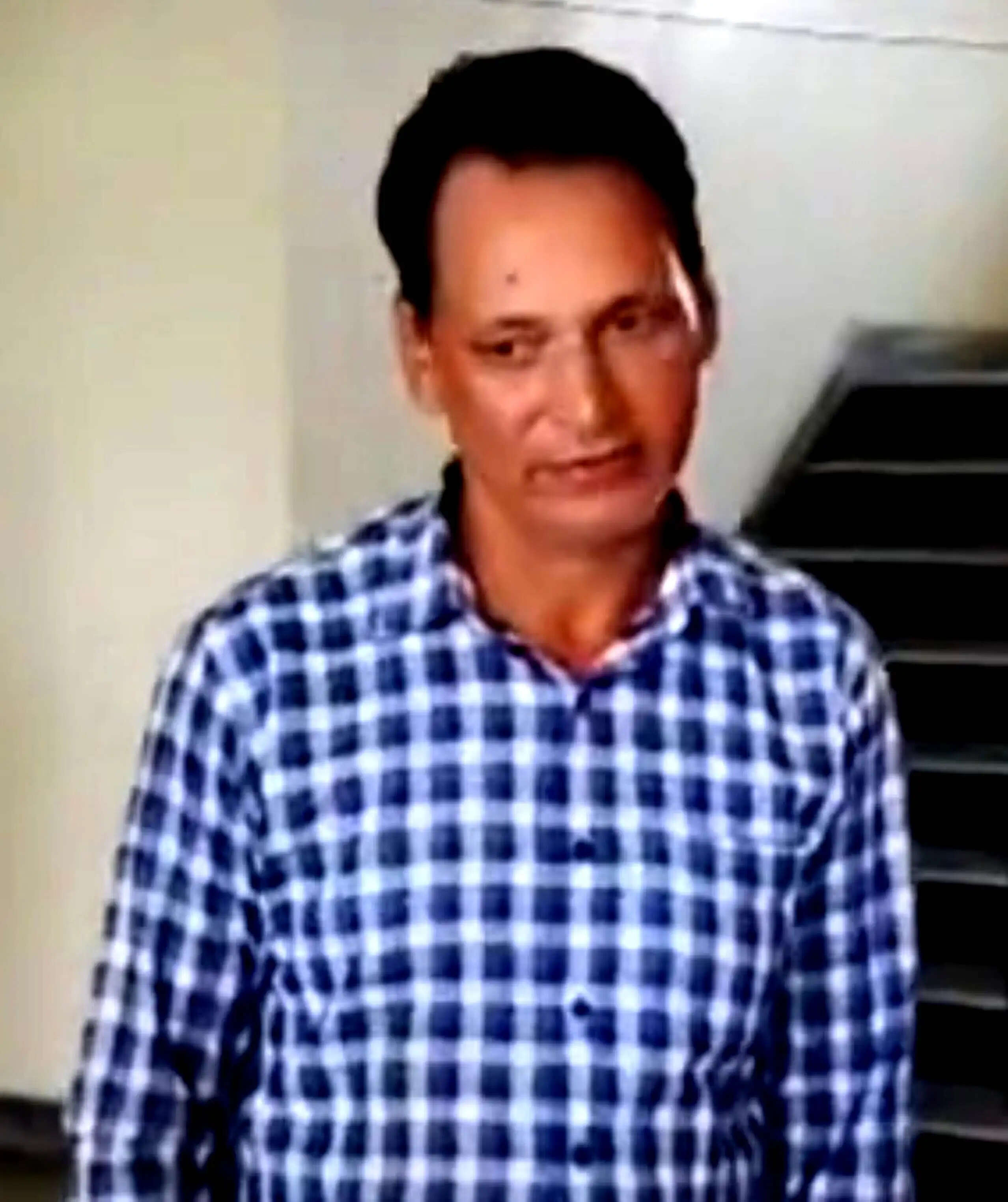 एसीबी ने 25 हजार की रिश्वत लेते कनिष्ठ सहायक दबोचा