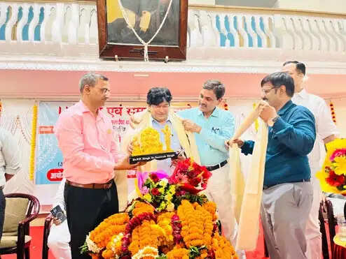 सभी के सहयोग से कार्य हुआ आसान: पीएन सिंह