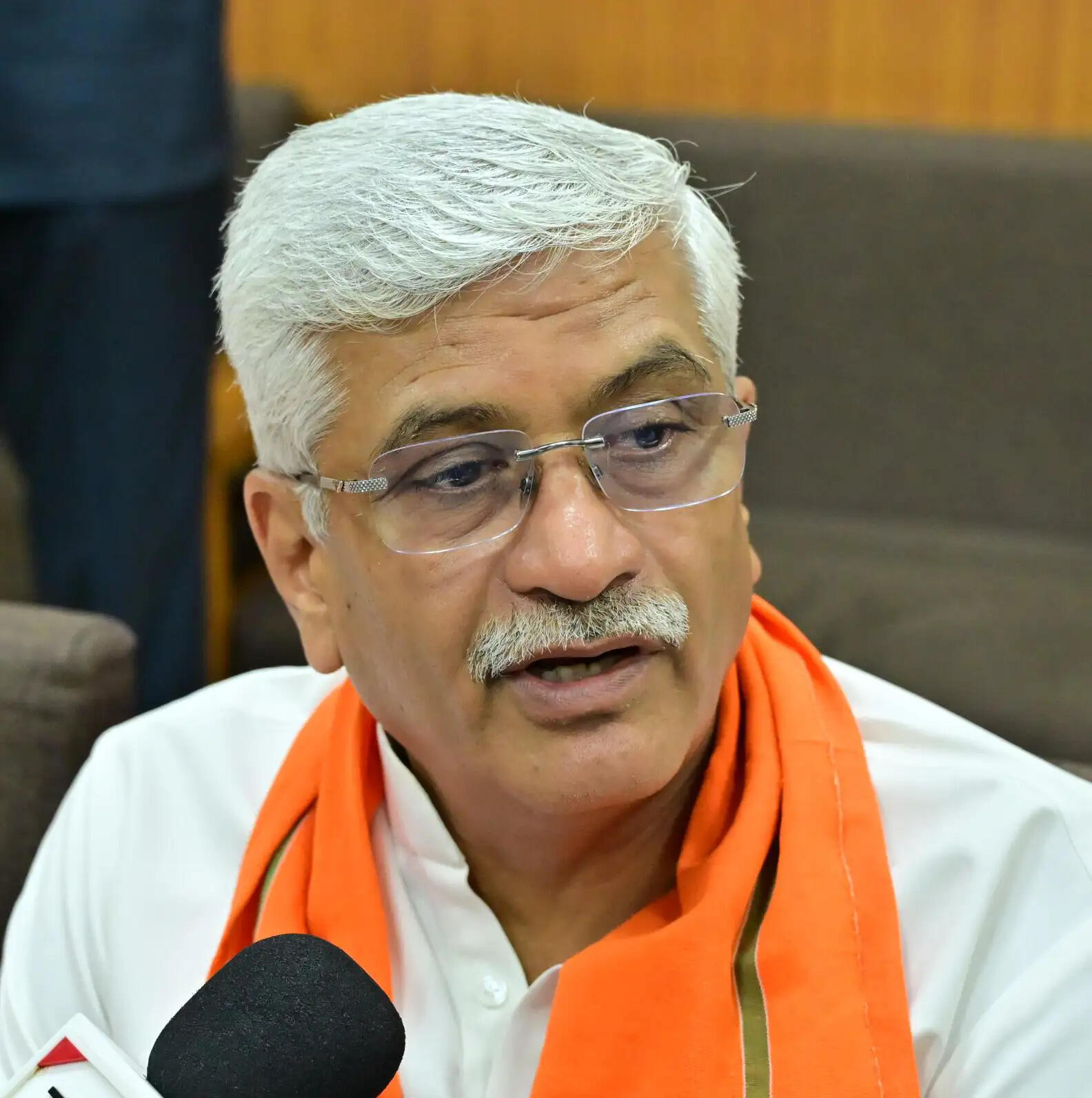 ईडब्ल्यूएस आरक्षण के पात्रता नियमों में बदलाव पर जल्द निकलेगा रास्ता : शेखावत