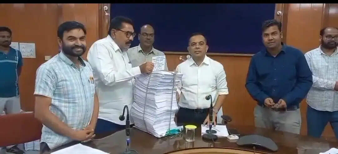 जांजगीर चांपा: विशेष गहन पुनरीक्षण कार्यक्रम-2026, निर्वाचक नामावली का किया गया अंतिम प्रकाशन