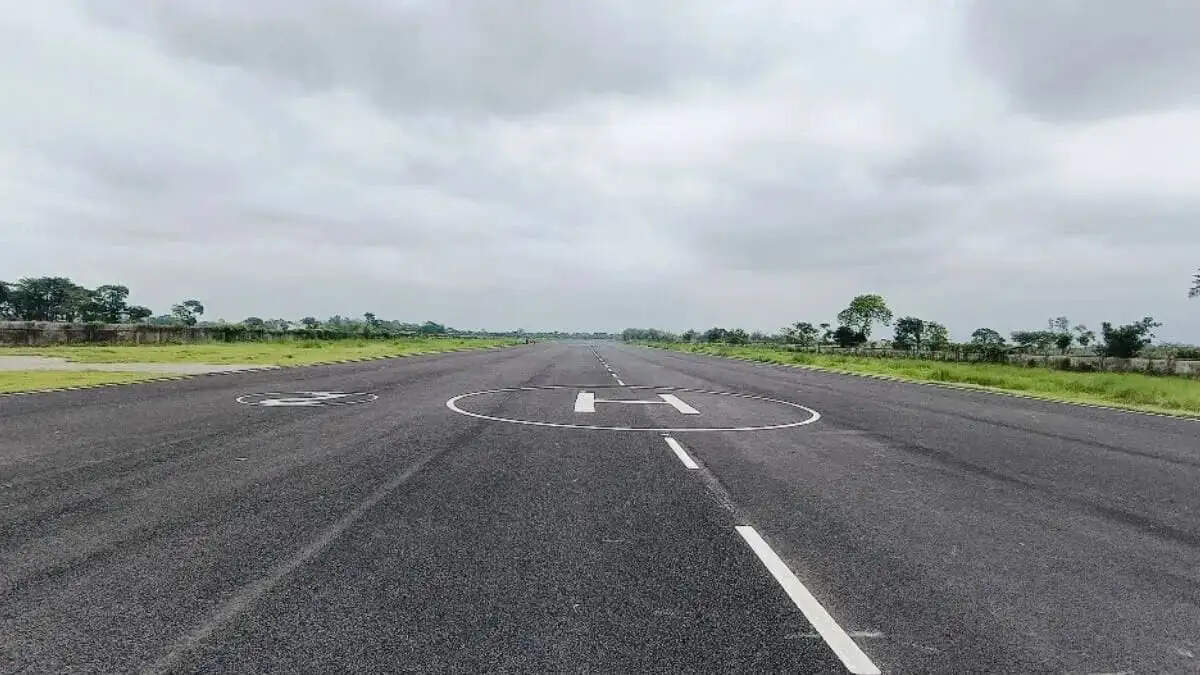 किशनगंज एयरपोर्ट विस्तार को मिली रफ्तार, 150 रैयतों को नोटिस जारी, एक माह में भू-अर्जन का लक्ष्य