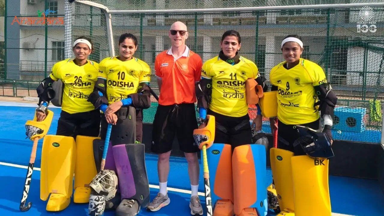 भारतीय महिला हॉकी टीम के लिए विशेष गोलकीपिंग कैंप, डेविड विलियमसन दे रहे प्रशिक्षण
