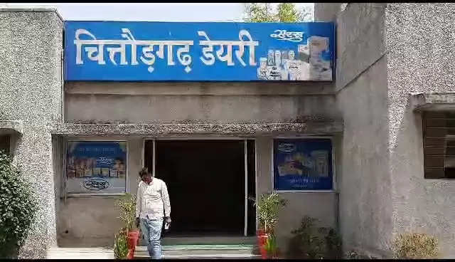 बिना फिटनेस व परमिट के दौड़ रहे दूध सप्लाई में लगे वाहन, एमडी ने माना तीन साल से नहीं हुई जांच