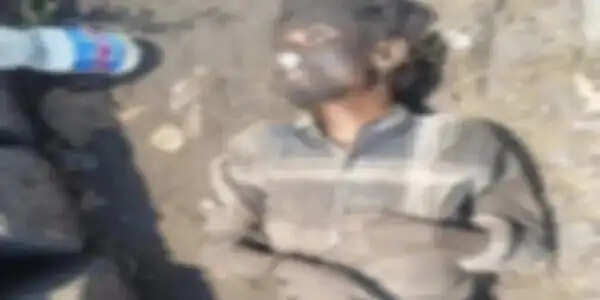 रेलवे ट्रैक किनारे युवक का मिला शव, जांच जारी