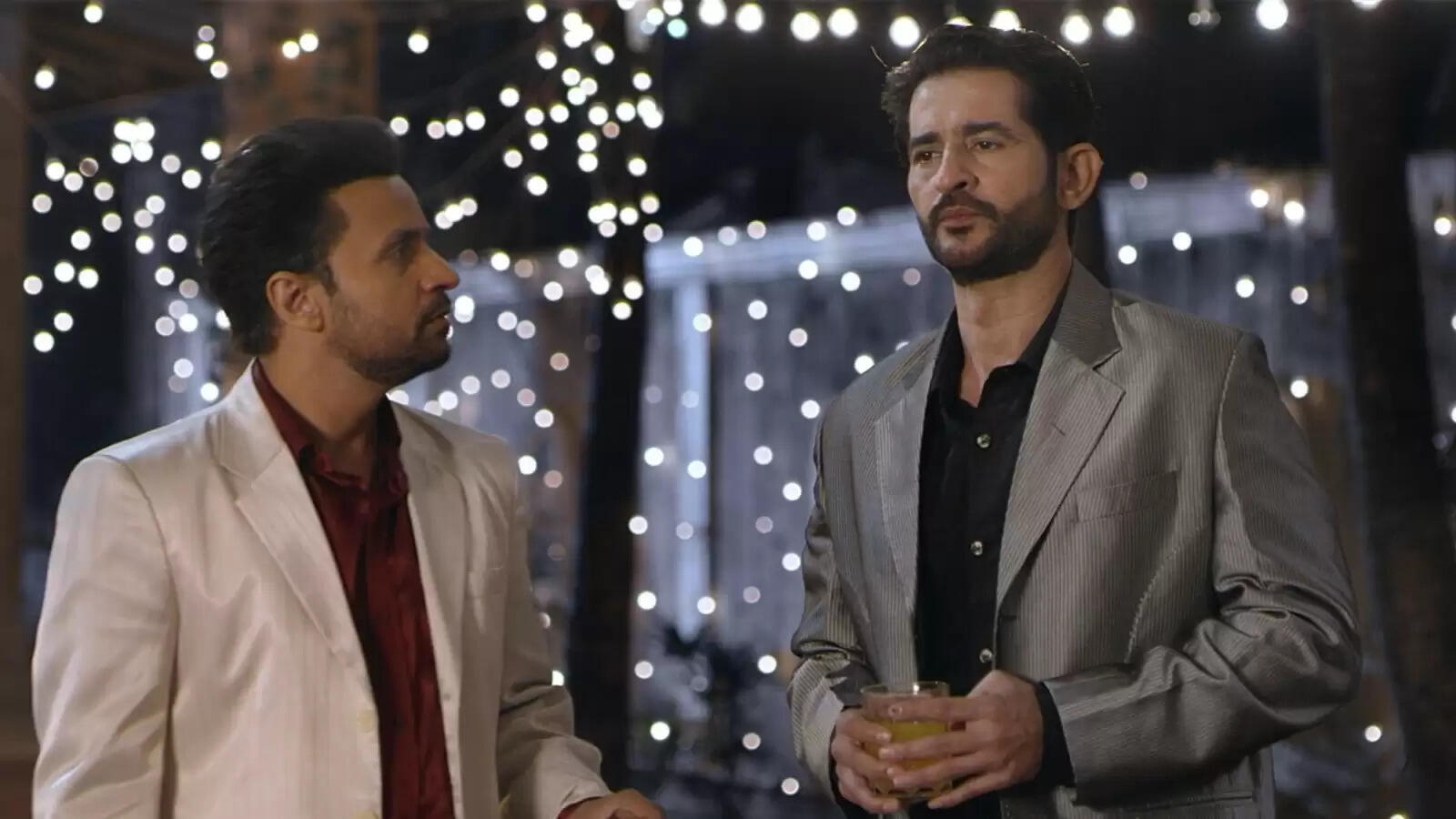 हितेन तेजवानी स्टारर फिल्म 'मानो या ना मानो' का ट्रेलर रिलीज