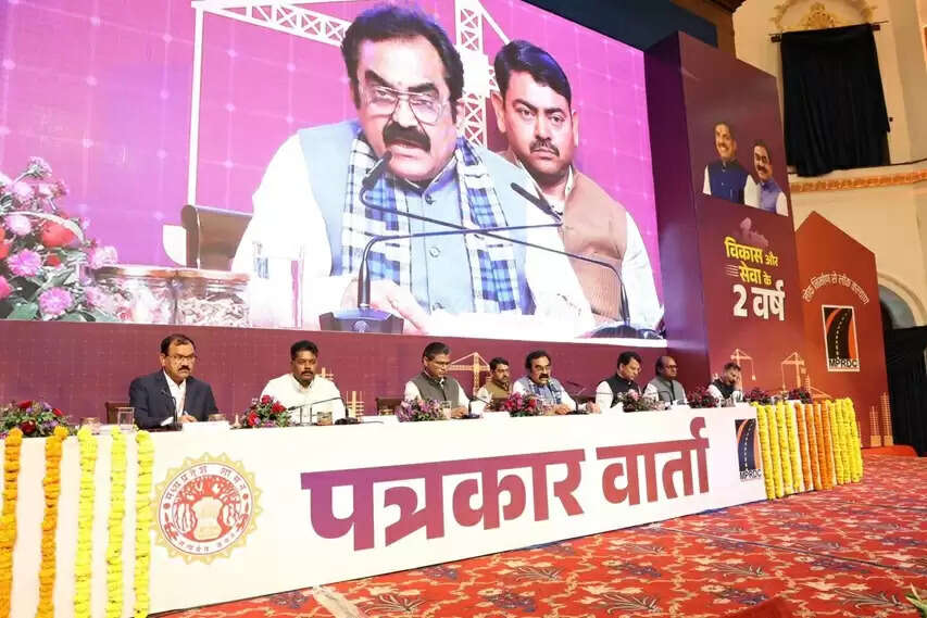अगले तीन वर्षों में बदलेगा मध्य प्रदेश का सड़क मानचित्र : लोक निर्माण मंत्री सिंह