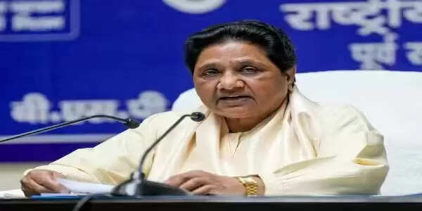 मायावती ने जीडीपी की 7.8 फीसदी की दर पर सरकार काे घेरा