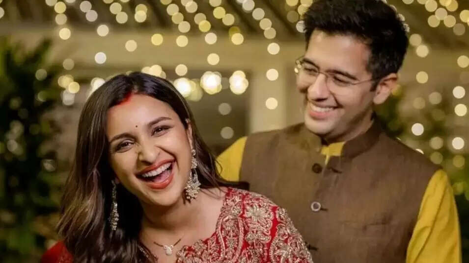 शादी के 2 साल बाद परिणीति चोपड़ा ने किया प्रेग्नेंसी का खुलासा