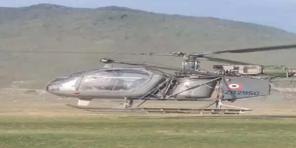 कांगड़ा में पैराग्लाइडिंग हादसा, दो पैरा पायलट सुरक्षित बचाए