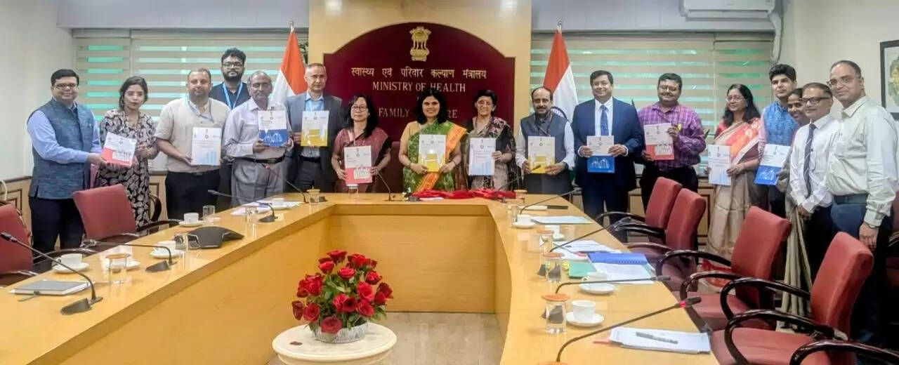 चिकित्सा प्रबंधन पर तीन महत्वपूर्ण मॉड्यूल लॉन्च