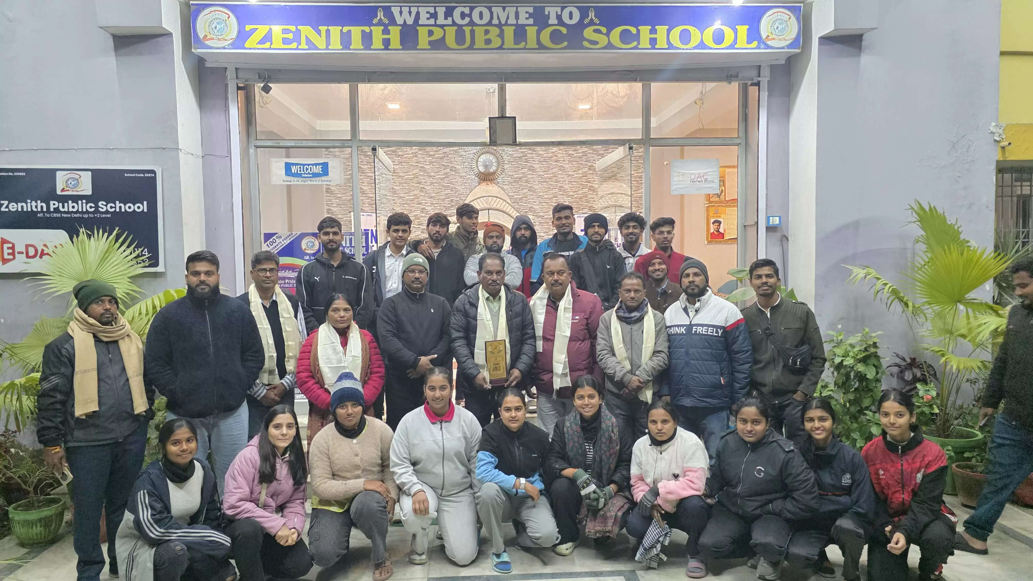 भारतीय बॉल बैडमिंटन के खिलाड़ी का जेनिथ पब्लिक स्कूल में हुआ स्वागत