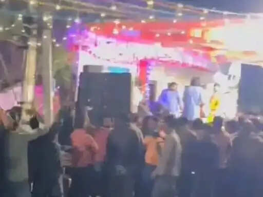 भजन संध्या में छोटू सिंह का भाटी समर्थकों ने किया विरोध