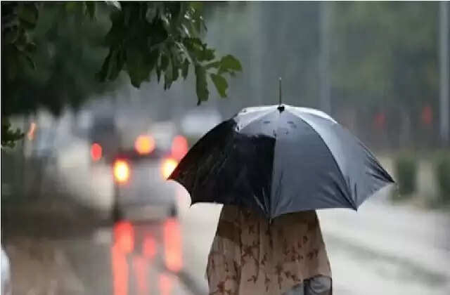 मप्र में भीषण गर्मी से चार दिन राहत, आज 31 जिलों में तेज आंधी के साथ बारिश का अनुमान