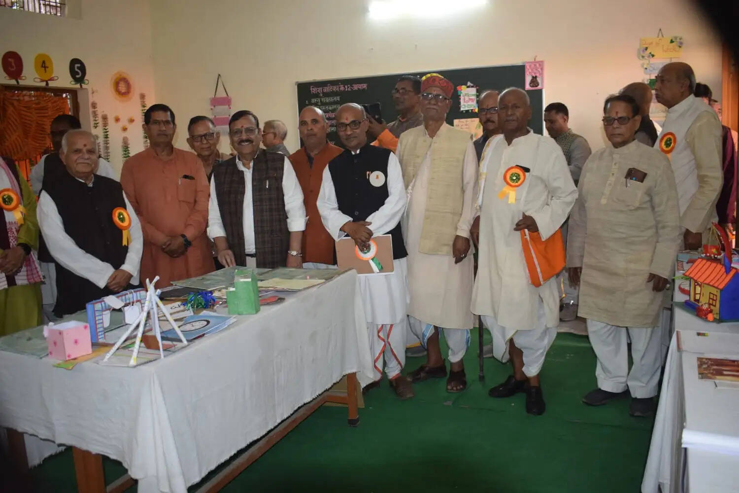 राष्ट्र निर्माण की प्रयोगशाला होते हैं विद्यालय : यतीन्द्र