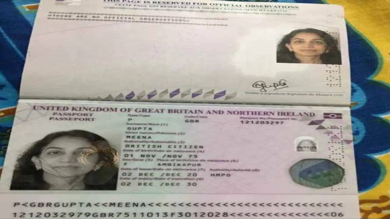नेपाल त्रासदी में बही इमारत: छत्तीसगढ़ की डॉ. मीना गुप्ता समेत 80 मानसरोवर यात्री लापता