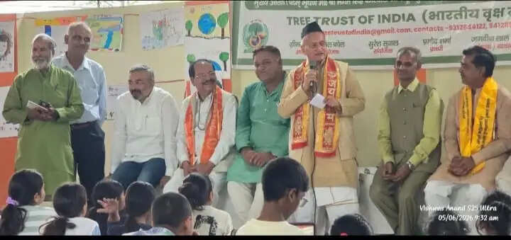 विश्व पर्यावरण दिवस: कोश्यारी ने चेताया “धरती बन रही है आग का गोला