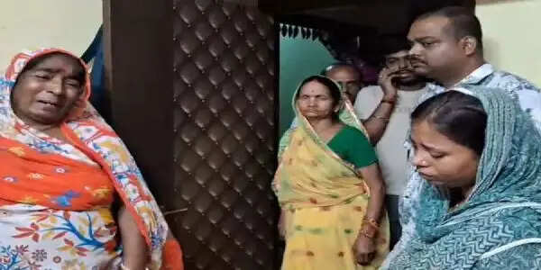 पाकिस्तान के कब्जे में बीएसएफ जवान, बंगाल में घर पर कोहराम; मां की गुहार- ‘बेटा सही सलामत घर लौट आए’