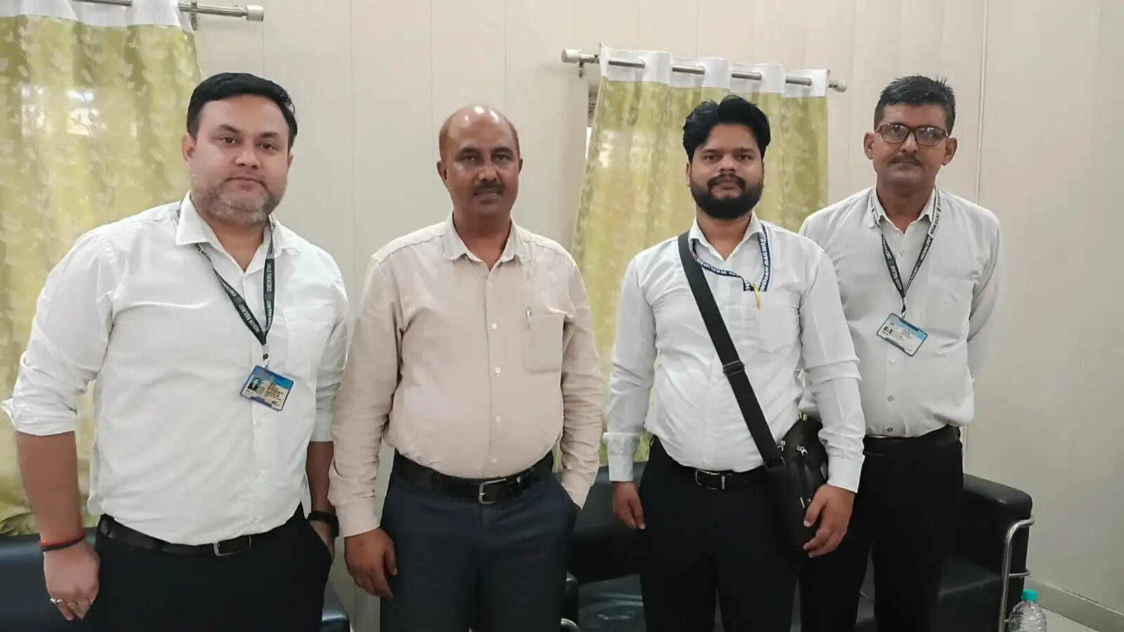वैशाली और बिहार संपर्क क्रांति में एसीएम की सघन जांच, 50 बेटिकट व अनियमित यात्री पकड़े गए