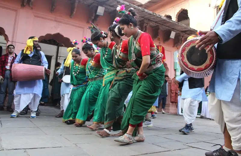 भोपालः जनजातीय कला और स्वाद से गुलज़ार हुआ 'परी बाजार'