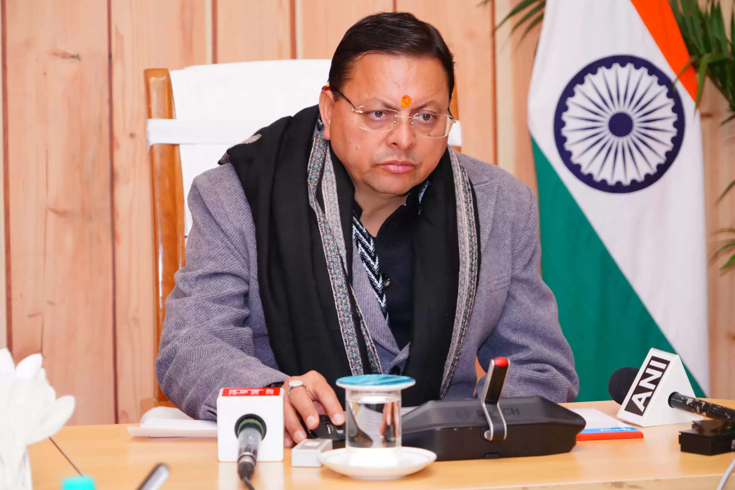 मुख्यमंत्री धामी ने राजस्व विभाग से संबंधित 6 वेब पोर्टल का किया शुभारंभ