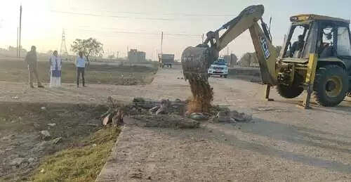 श्योपुर के इतिहास में पहली बार एक ही दिन में सात कॉलोनियों पर गरजी प्रशासन की जेसीबी