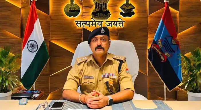 हरिद्वार पुलिस में बड़ा फेरबदल: 12 दरोगा-एएसआई के तबादले