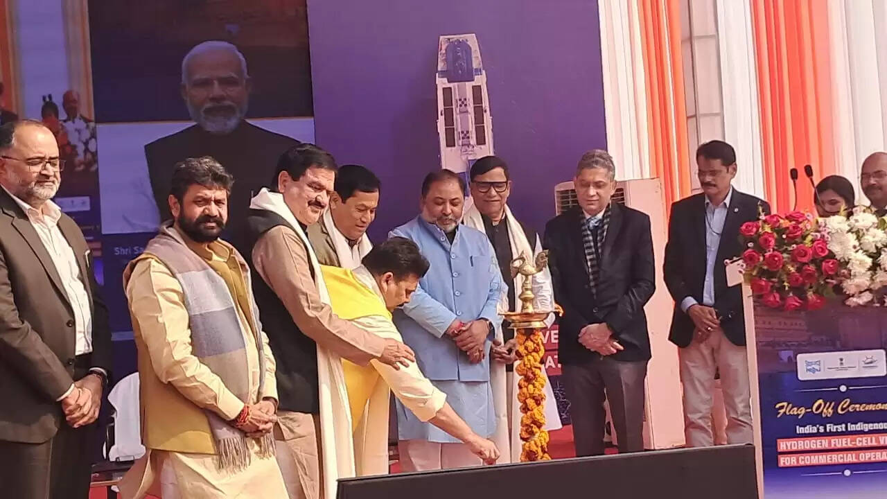 कोचीन शिपयार्ड में बना है भारत का पहला हाइड्रोजन चालित जलयान