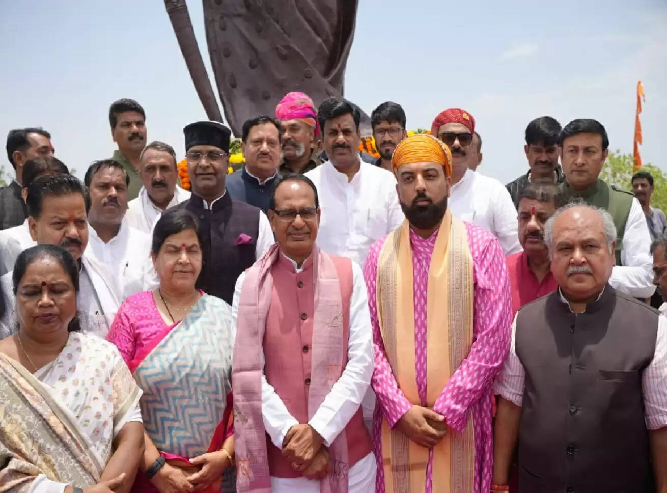 शौर्य और पराक्रम की गाथा रानी पद्मिनी-पद्मावती की विशालकाय भव्य प्रतिमा का अनावरण