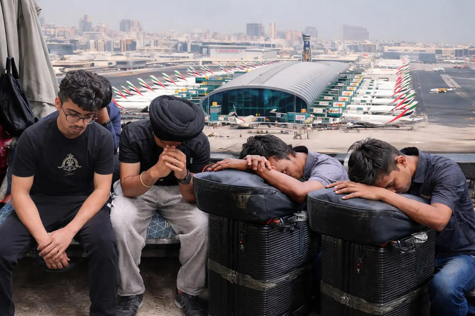 पश्चिम एशिया में तनाव के बीच दुबई में अटका पश्चिम मेदिनीपुर का इंजीनियर