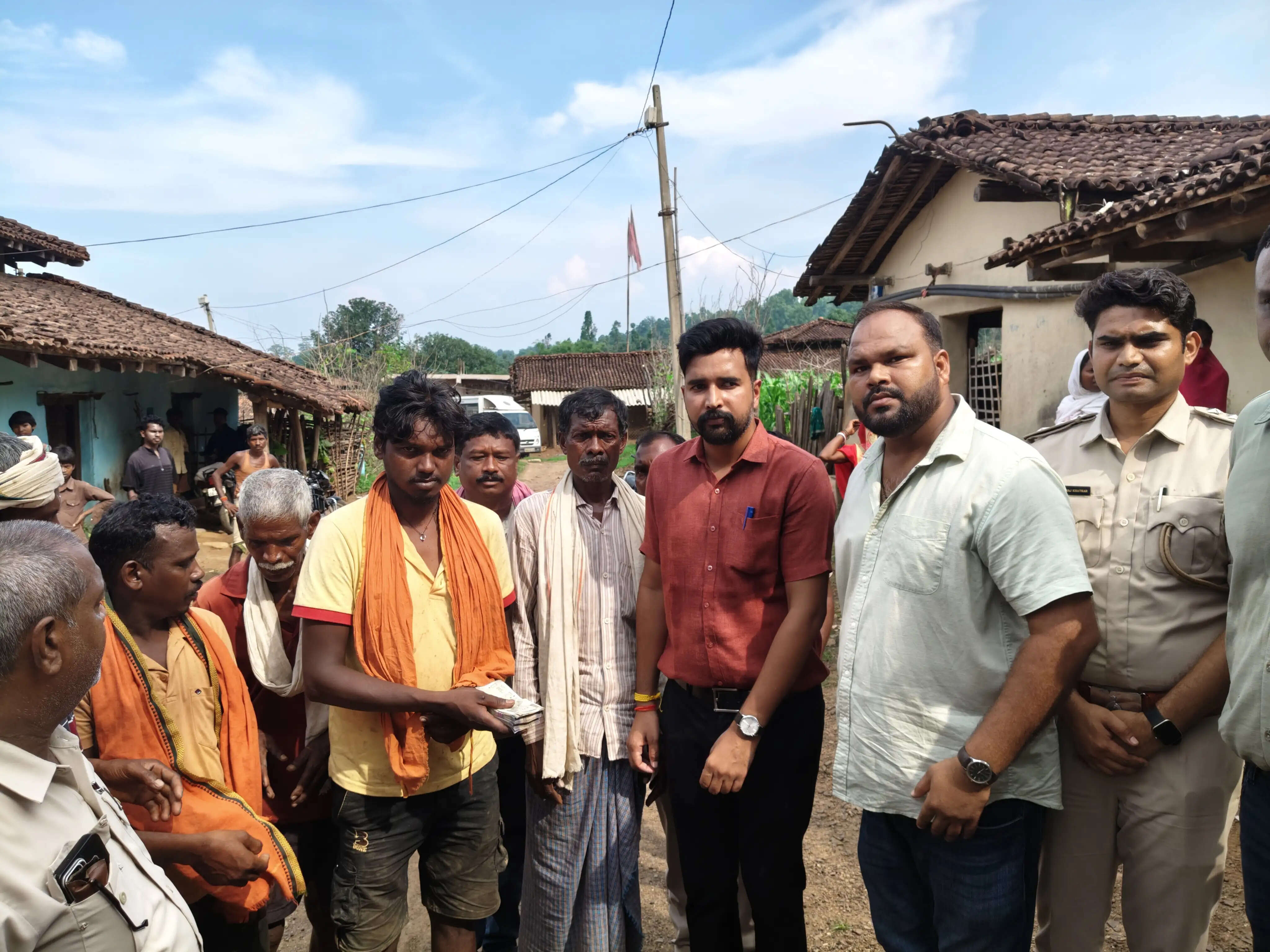 शिवपुर में नर हाथी ने ग्रामीण को कुचला, मौके पर मौत