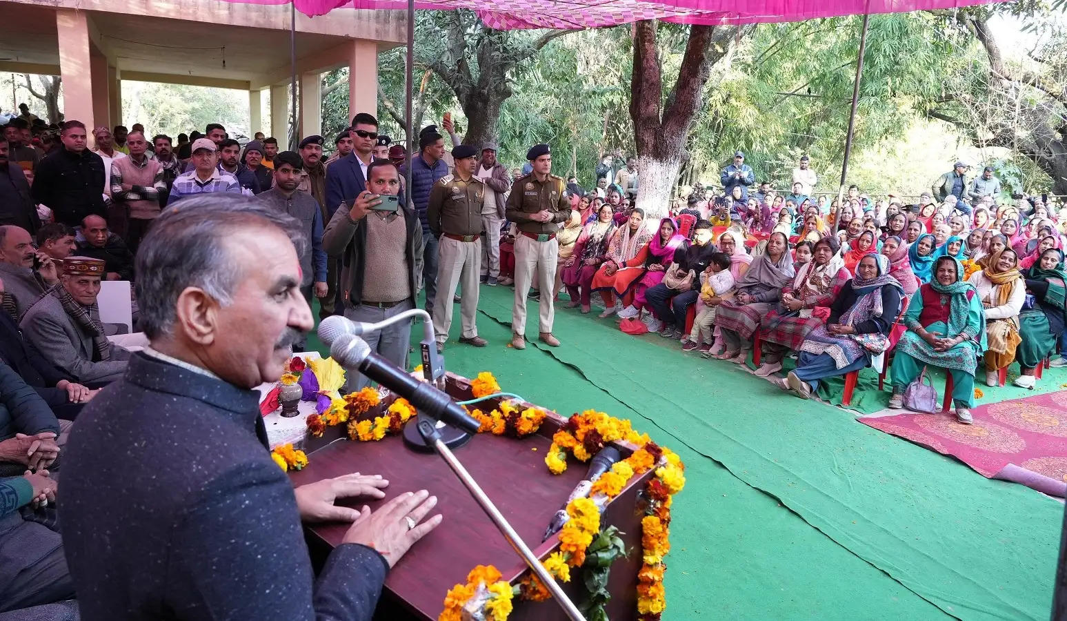 अंतिम व्यक्ति तक कल्याणकारी योजनाओं का लाभ सुनिश्चित कर रही प्रदेश सरकार: मुख्यमंत्री