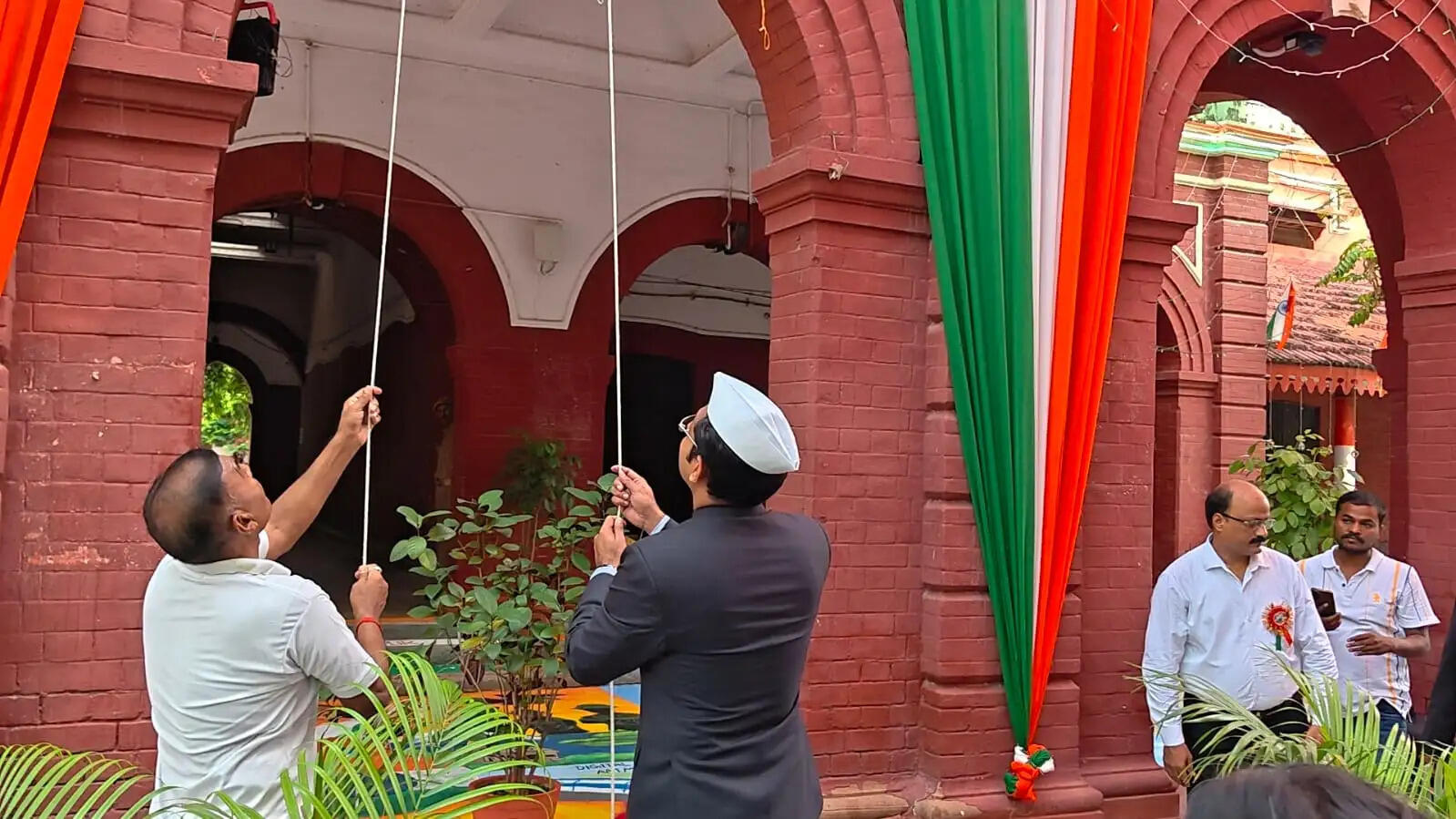 प्रधानमंत्री नरेंद्र मोदी के नेतृत्व में भारत एक ताकतवर देश के रूप में उभरा है: गिरीश चंद्र यादव