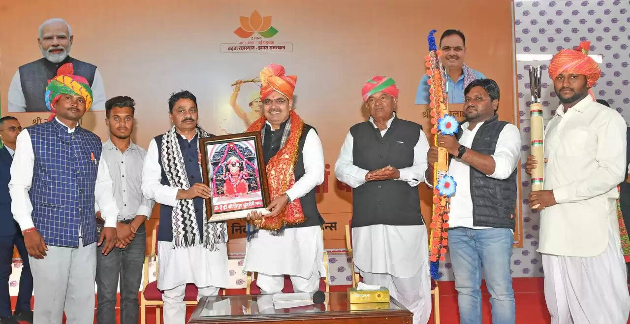 वागड़ की धरती की ताकत हैं युवा,&nbsp;हमारी सरकार ने युवाओं को उपलब्ध कराए स्वरोजगार के भरपूर अवसर&nbsp;:&nbsp;मुख्यमंत्री