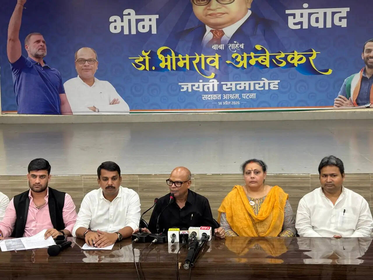 बिहार में बेटी बचाओ का नारा खोखला साबित, बेटियों की सुरक्षा पर सरकार विफल : राजेश राम