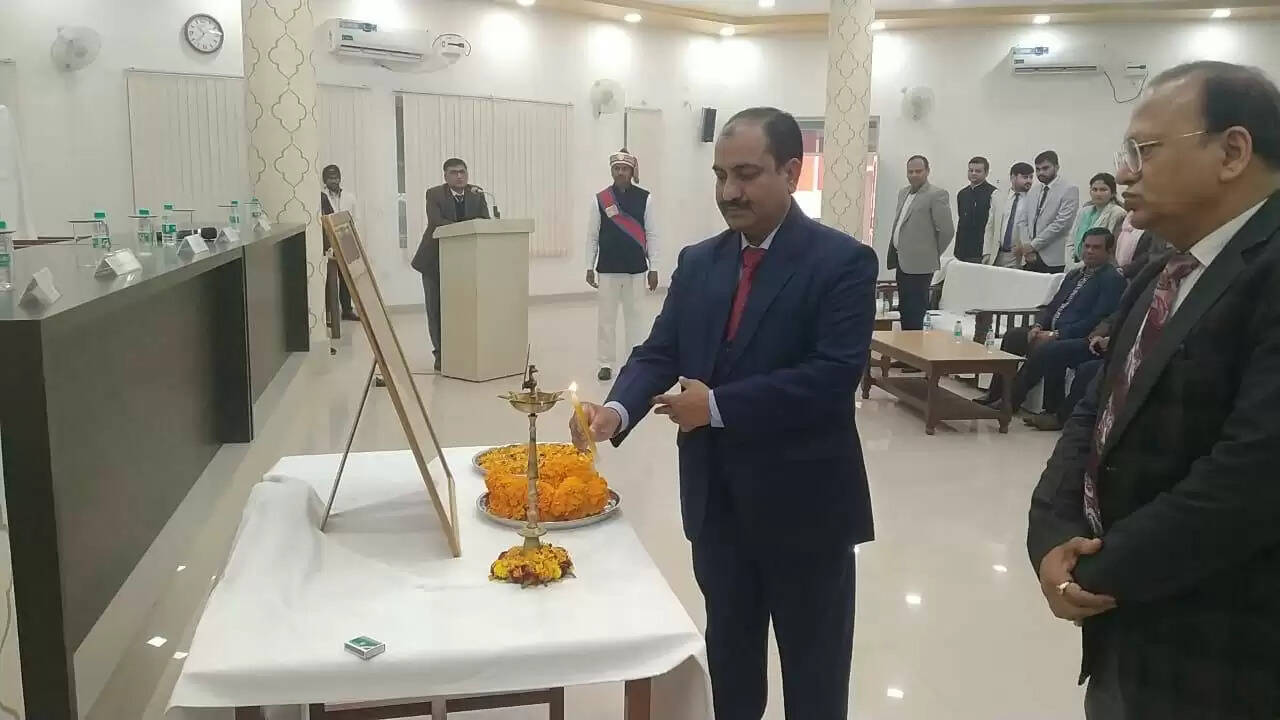 दुर्घटना के मुकदमों में 8 करोड़ 93 लाख रुपए मिलेगी क्षतिपूर्ति